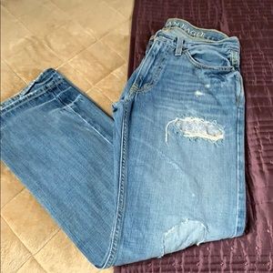 American Eagle men’s jeans